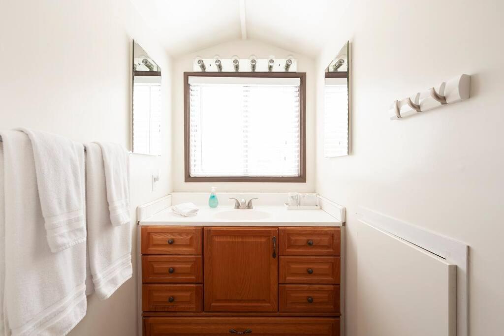 30 Pct Off!! Limited Time! Malibu Serene Cottage With King Bed, Near Beach & Hiking Trails & Central Malibú Exterior foto